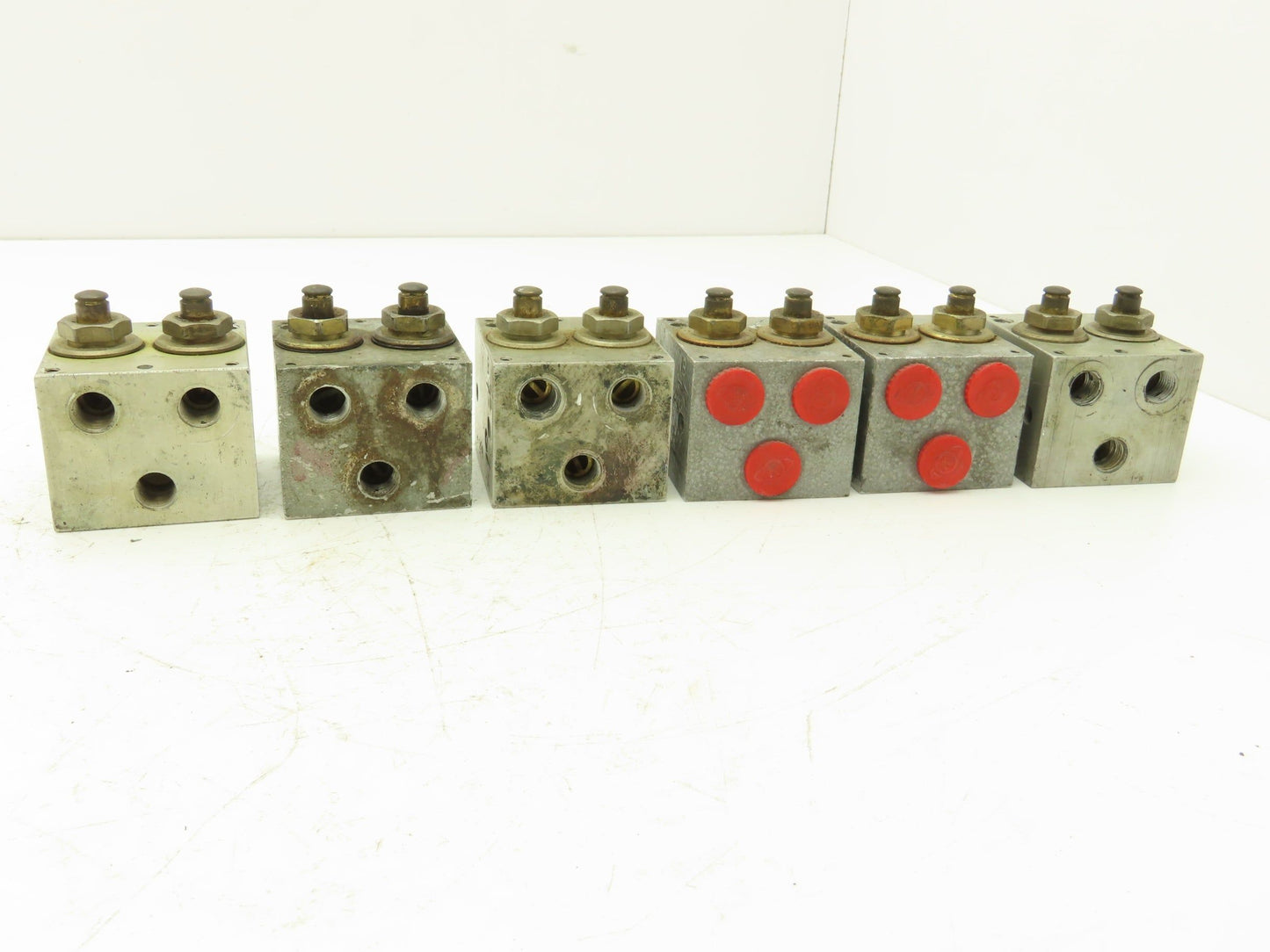 Knorr-Bremse WBV-6 Pneumatic Air Double Switch Block Lot of 6