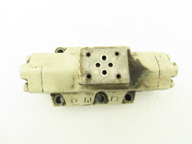 Yuken DHG-06-3C4-5033 Hydraulic Directional Valve