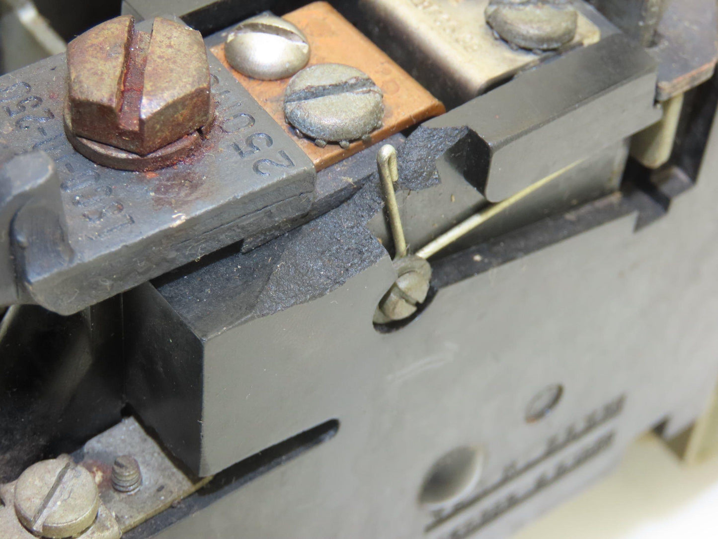 General Electric CR7008F 100N Contactor Motor Starter 120V Coil 100Hp 3PH 600V