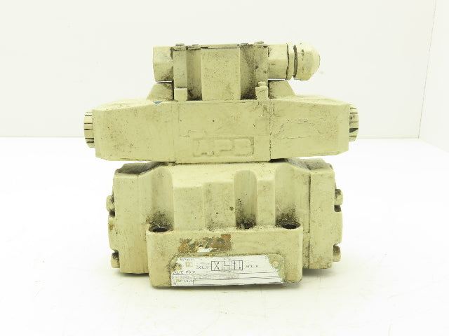 Vickers DG4V-3-6C-M-P7-H-7-50-JA100 Directional Valve DG3V-7-3C-E-T-10-JA-SM07-Z