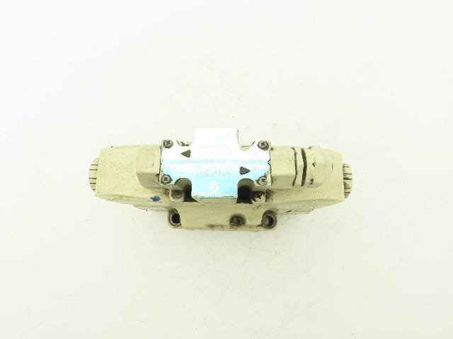 Vickers DG4V-3-6C-M-P7-H-7-50-JA100 Directional Valve DG3V-7-3C-E-T-10-JA-SM07-Z