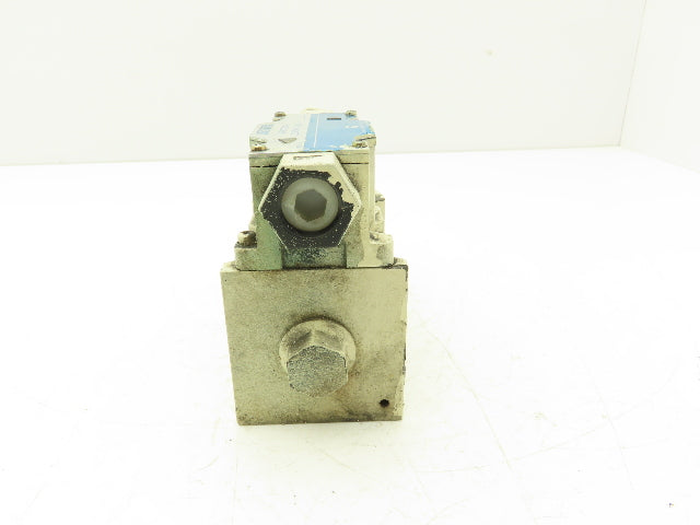 Vickers DG4V-5-2A-M-P7L-H-6-30 Directional Solenoid Valve 24VDC
