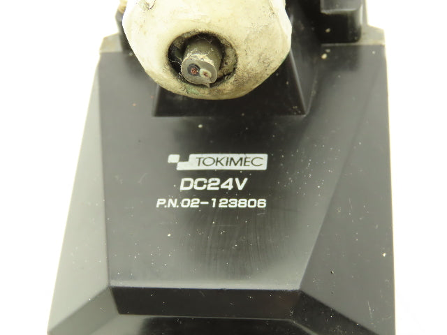 Tokimec Vickers DG4V-5-2A-M-P7L-H-7-40 Directional Solenoid Valve 24VDC
