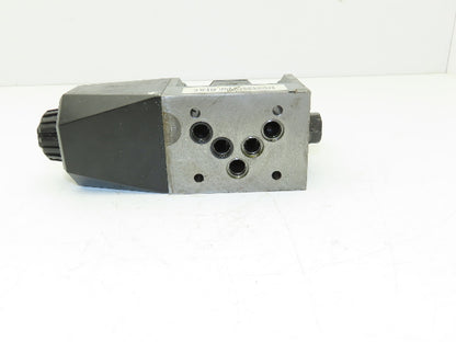 Tokimec Vickers DG4V-5-2A-M-P7L-H-7-40 Directional Solenoid Valve 24VDC
