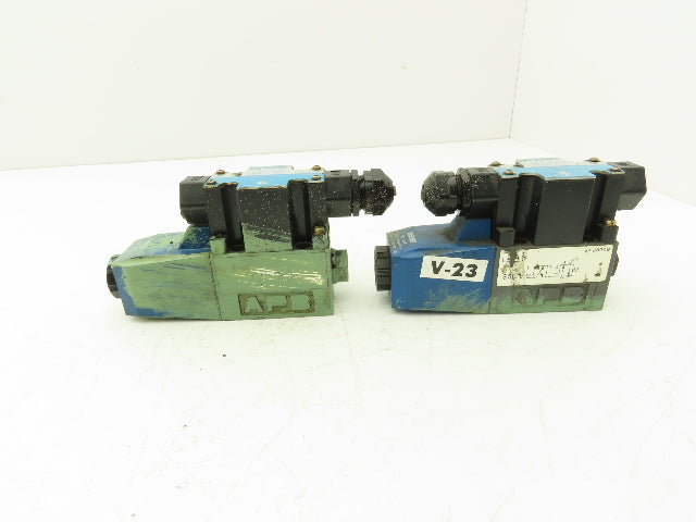 Vickers DG4V-3-2A-M-P7-H-7-50-JA100 Directional Solenoid Valve 24VDC  Lot of 2
