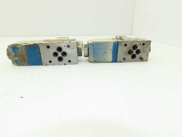 Vickers DG4V-3-2A-M-P7-H-7-50-JA100 Directional Solenoid Valve 24VDC  Lot of 2