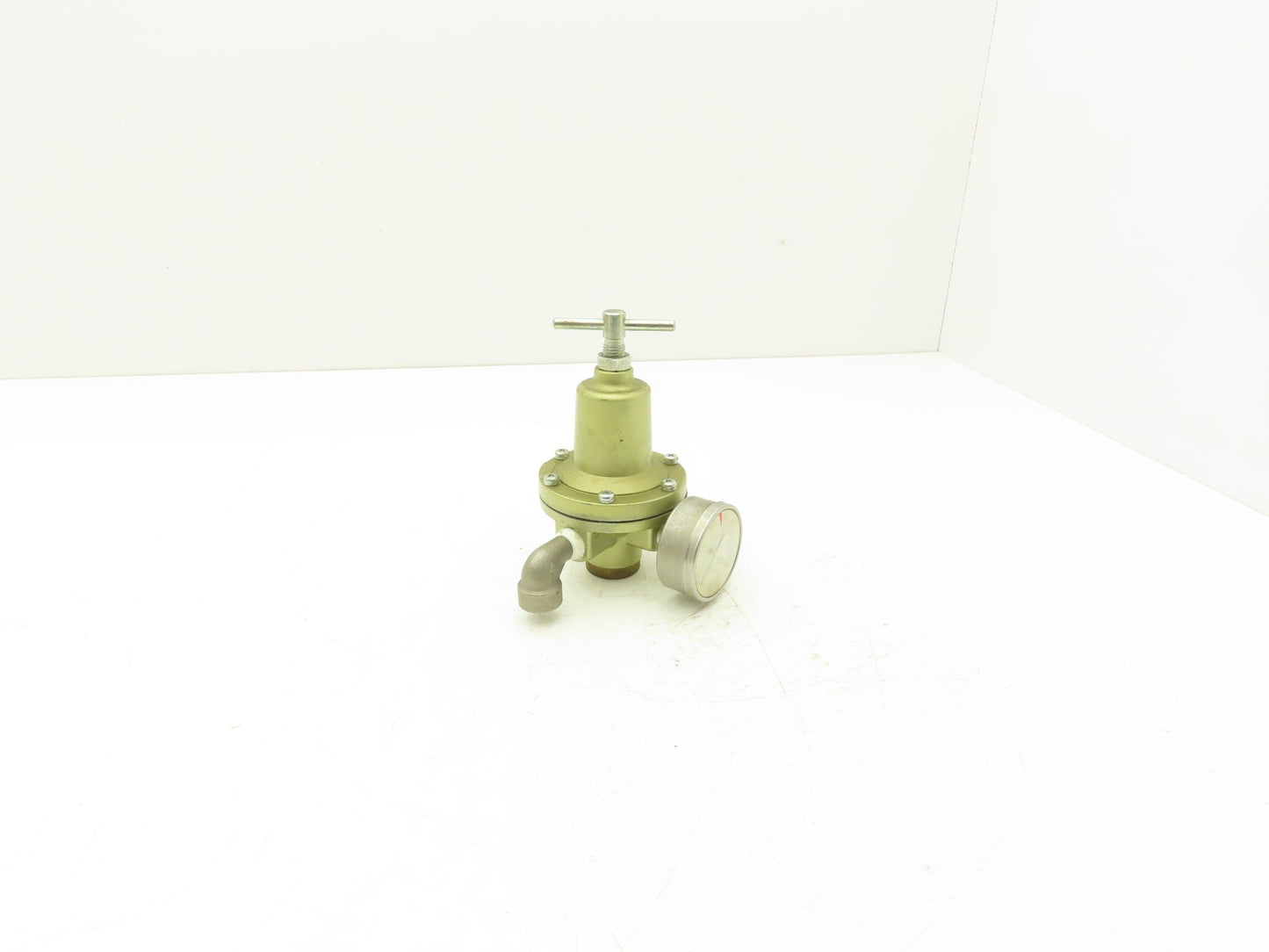 Azbil NSV-203K3 Pneumatic Diaphragm Relief Valve .02-0.8Mpa 3/8" Ports
