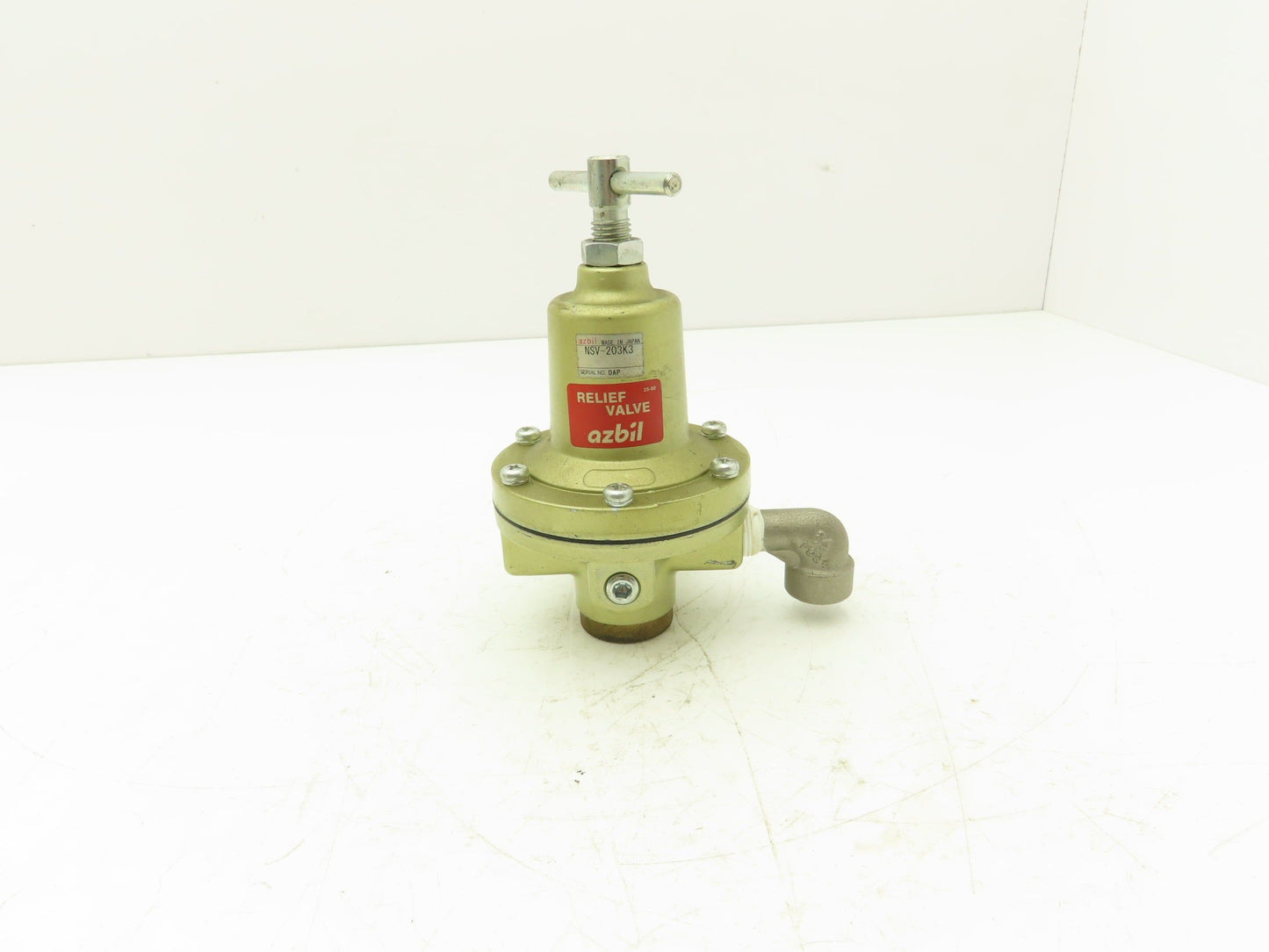 Azbil NSV-203K3 Pneumatic Diaphragm Relief Valve .02-0.8Mpa 3/8" Ports