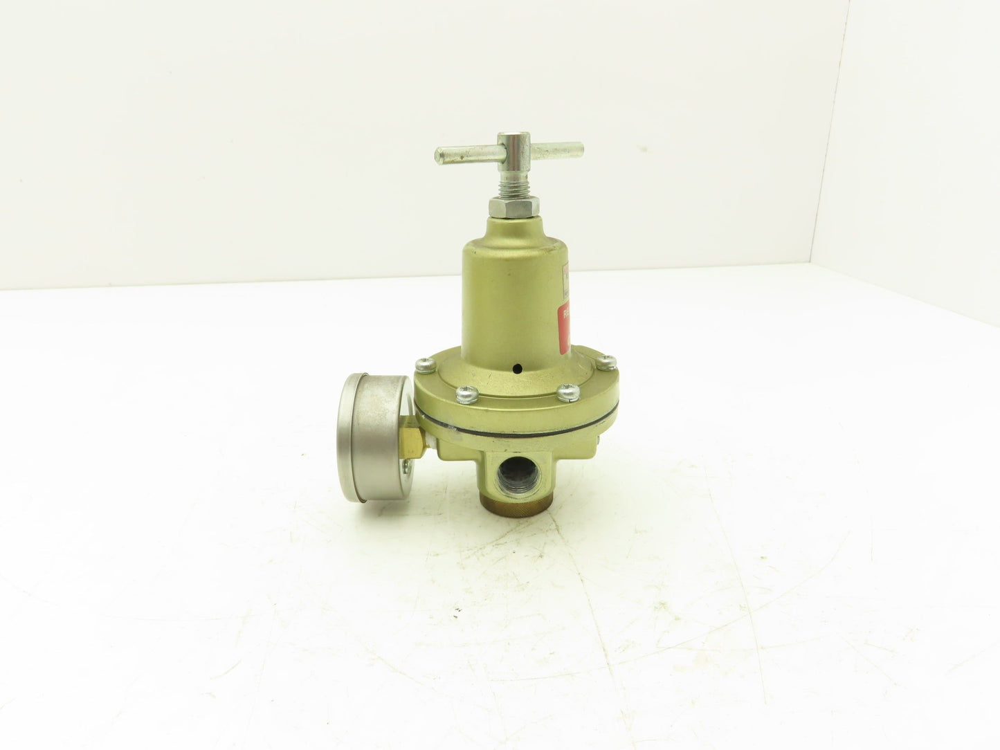 Azbil NSV-203K3 Pneumatic Diaphragm Relief Valve .02-0.8Mpa 3/8" Ports