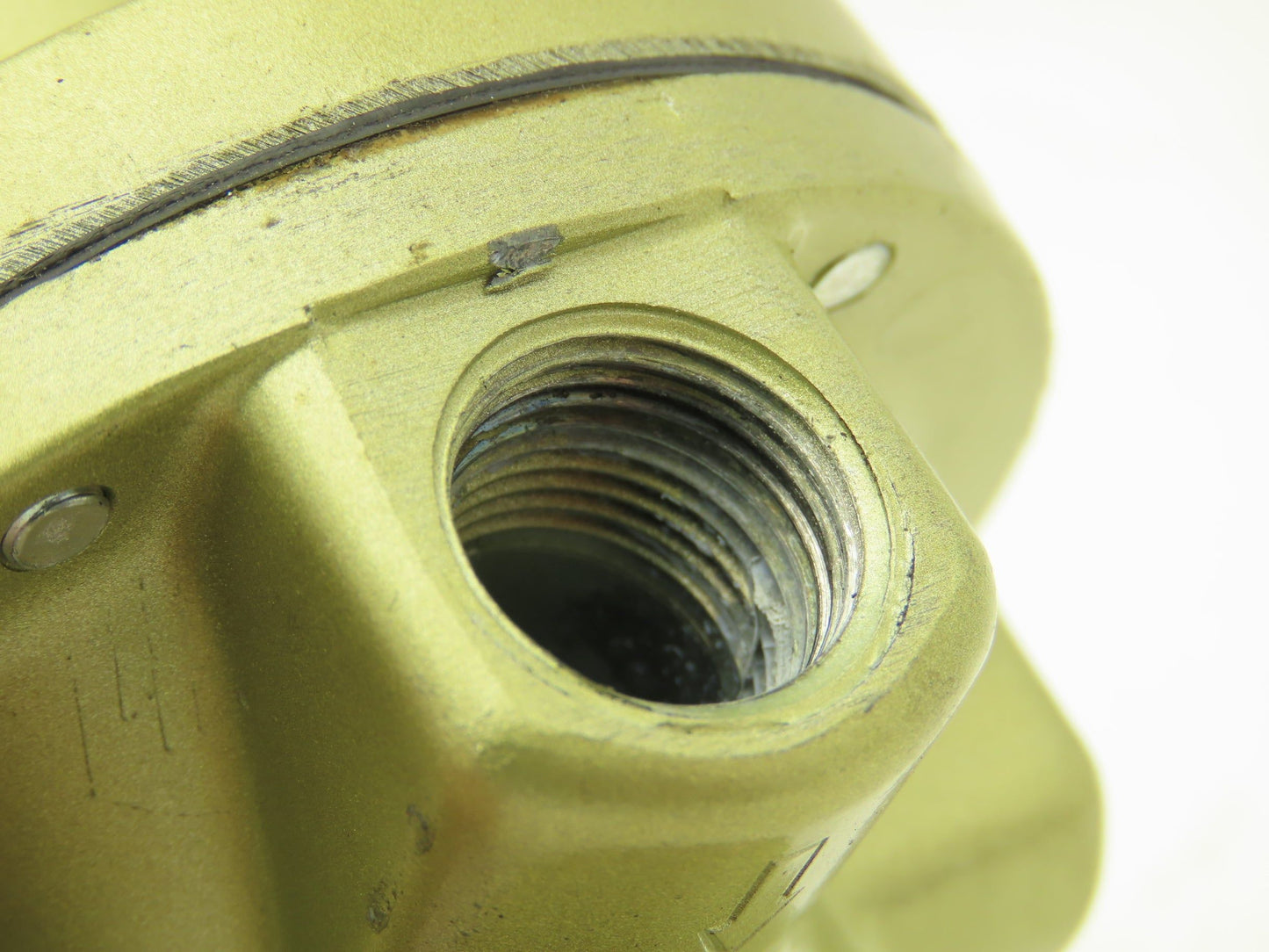 Azbil NSV-203K3 Pneumatic Diaphragm Relief Valve .02-0.8Mpa 3/8" Ports