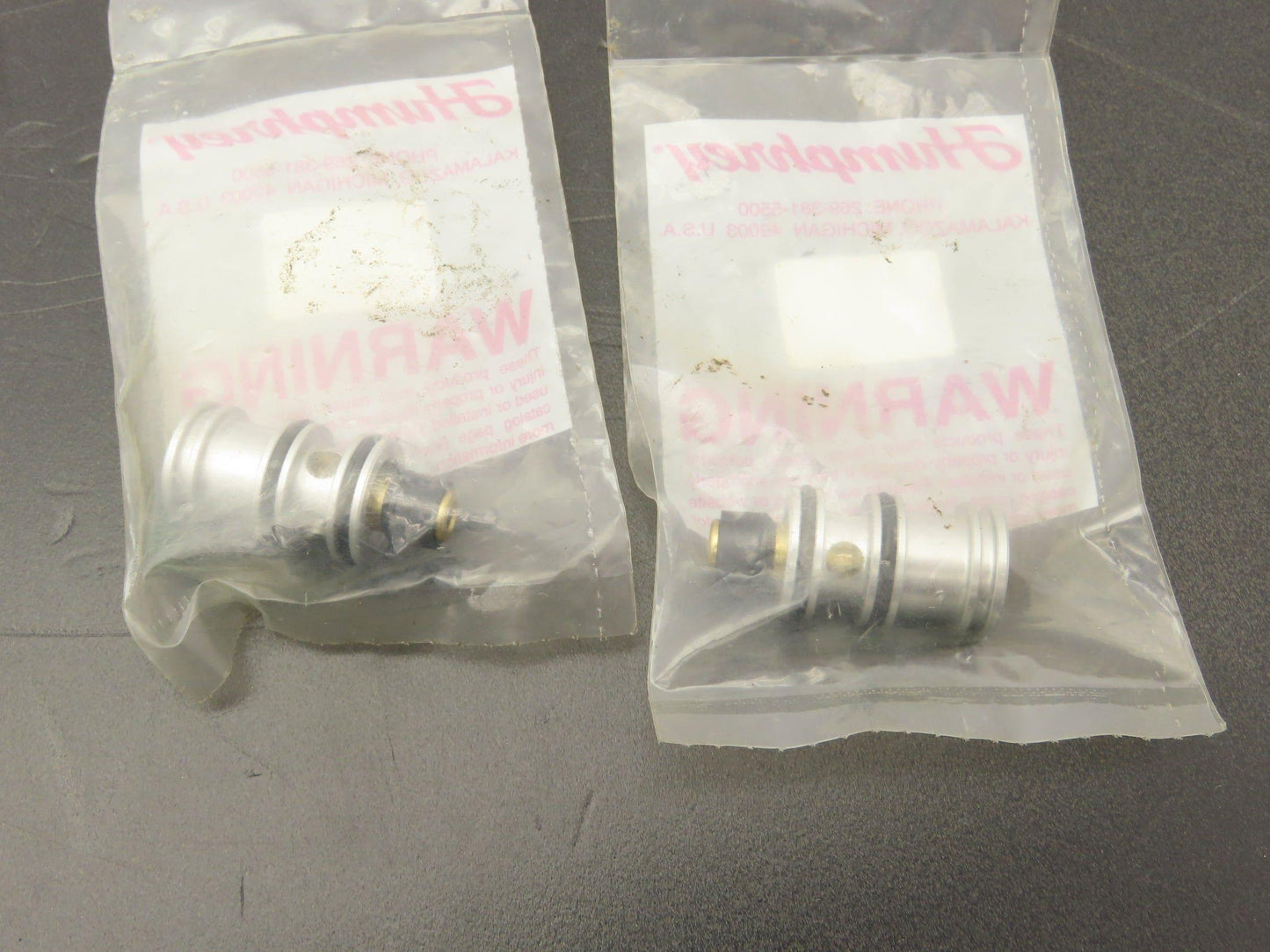 Humphrey 18412 R489-8E Pneumatic Air Pushbutton Valve 3/4" Lot of 2