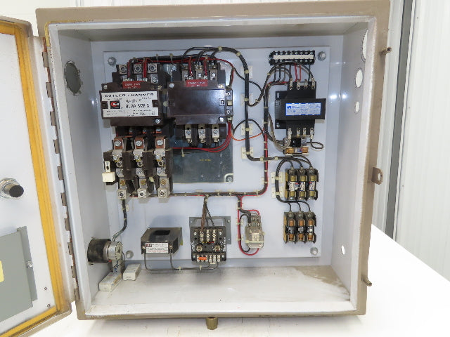 Cutler Hammer A50EN0 Reversing Motor Starter Size 3 460/575V 50Hp Enclosed