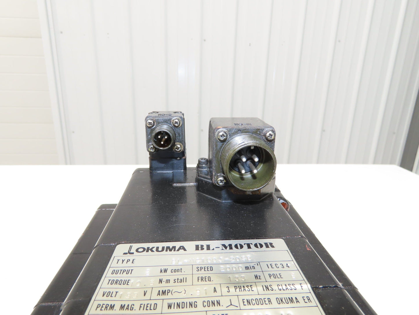 Okuma BL-MC100J-20SB AC Servo Motor 2kW 2000 RPM 133V 8.91A 3PH Encoder