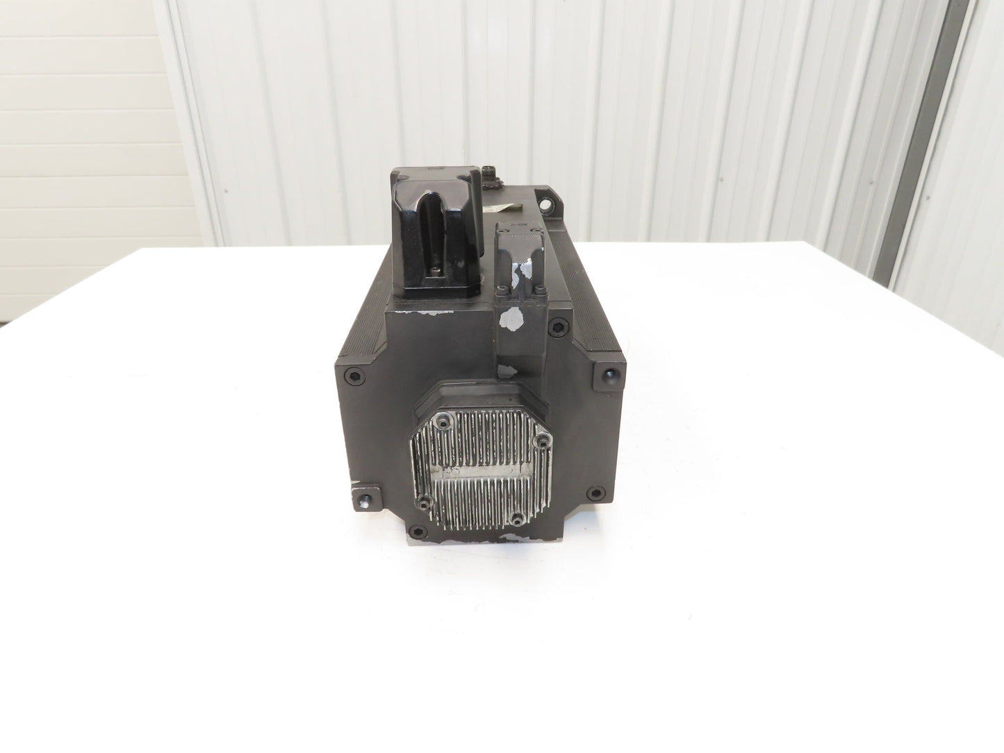 Okuma BL-MP500J-20SB AC Servo Motor 7.1kW 2000 RPM 132V 3PH Encoder ER-J-7200D