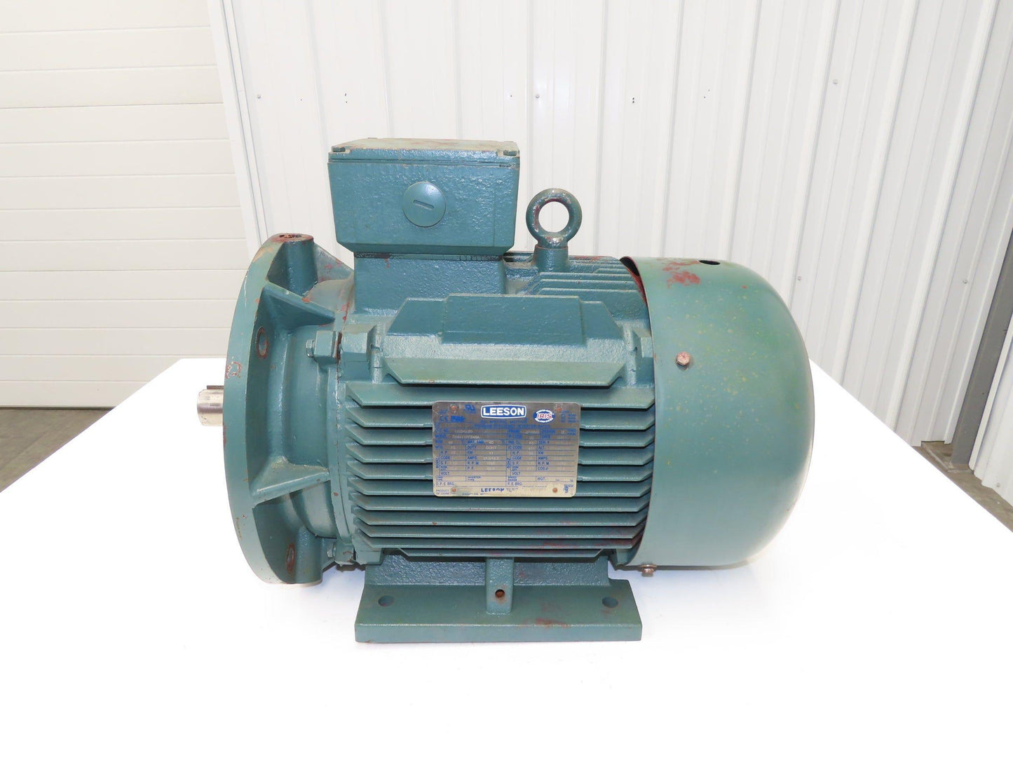 Leeson C160T17FZ45A IEC Metric Motor 15Hp 1760rpm 230/460V 3PH DF160MD
