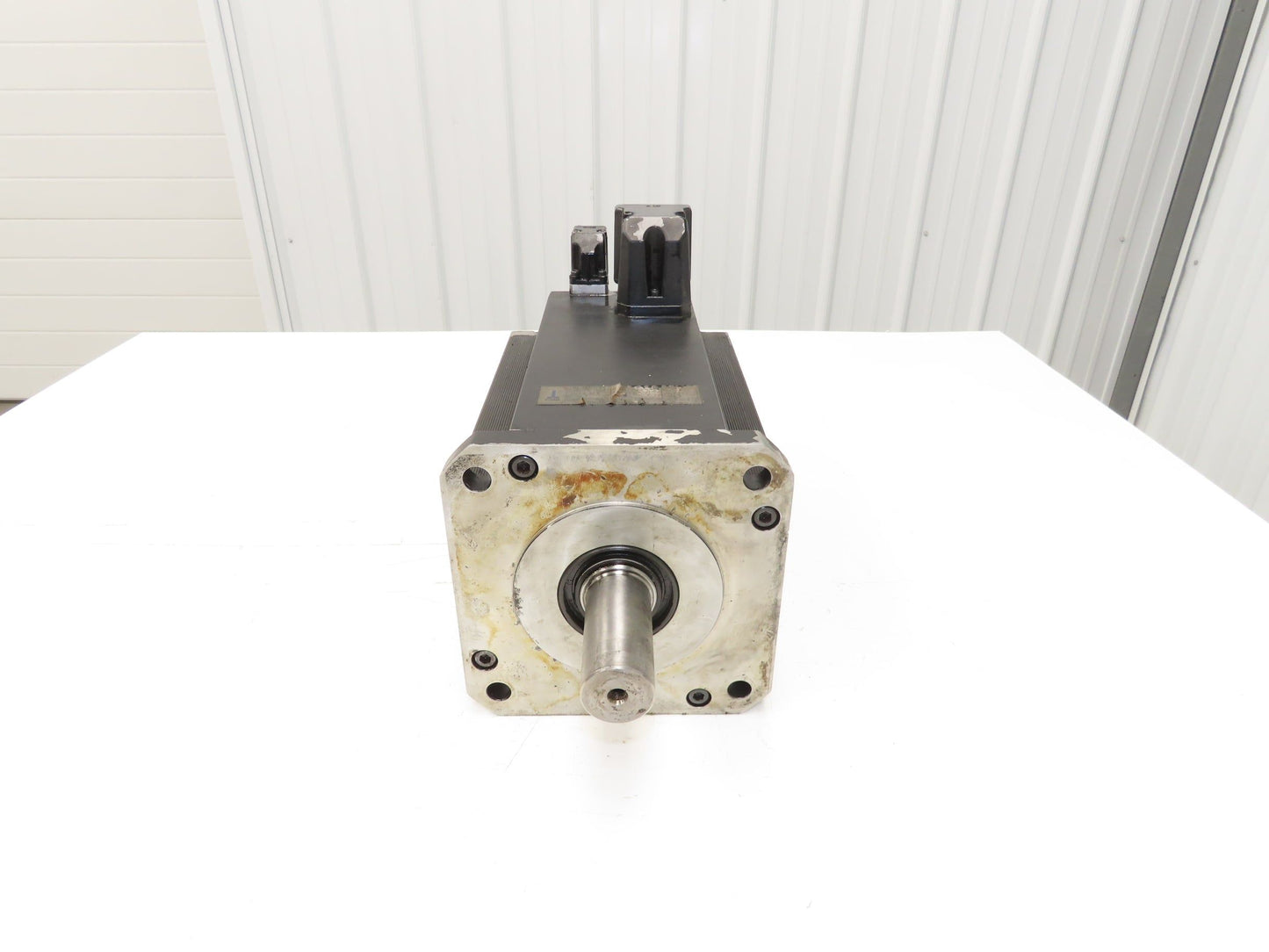 Okuma BL-MP400J-20SNB AC Servo Motor 6.7kW 2000 RPM 143V 40.8A 3PH Encoder