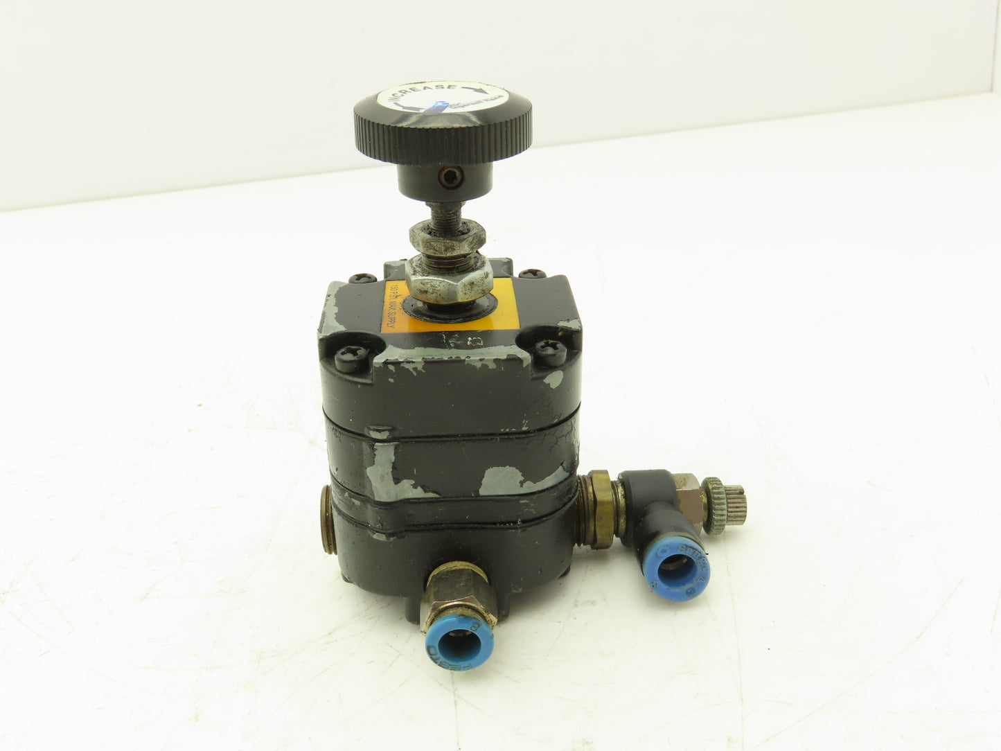 ARO Ingersoll Rand PR4031-100 Air Pressure Regulator 150 psi 3/8" 1/4" NPT