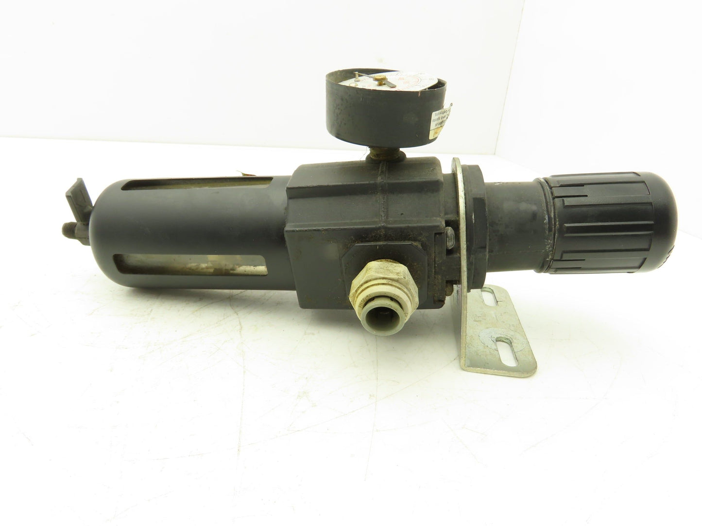 Dayton 4ZK97 SpeedAire Filter Regulator 150 PSI 1/2" NPT