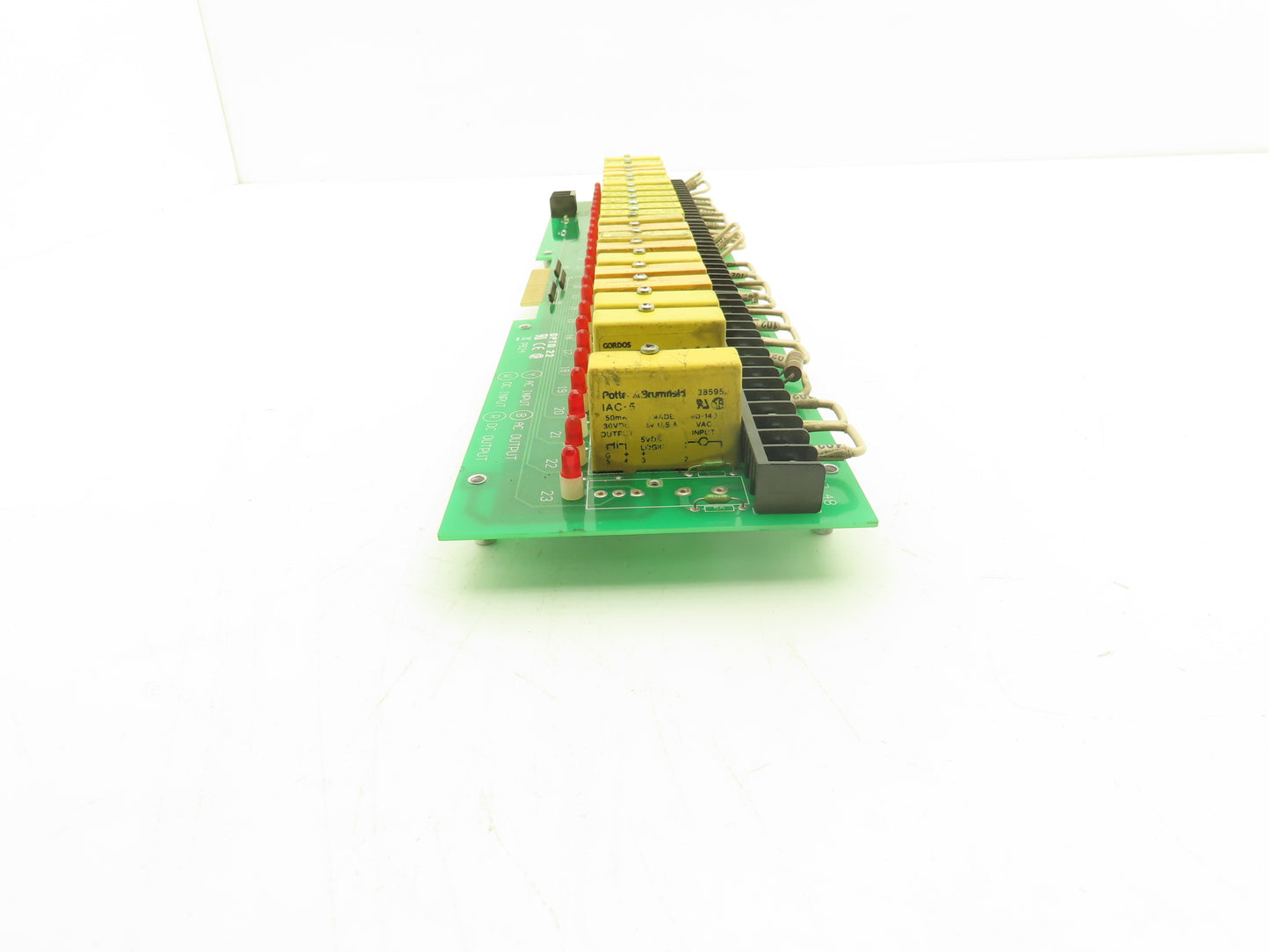 OPTO 22 000228Y Printed Relay Circuit Board Module Card PCB W/22 Relays