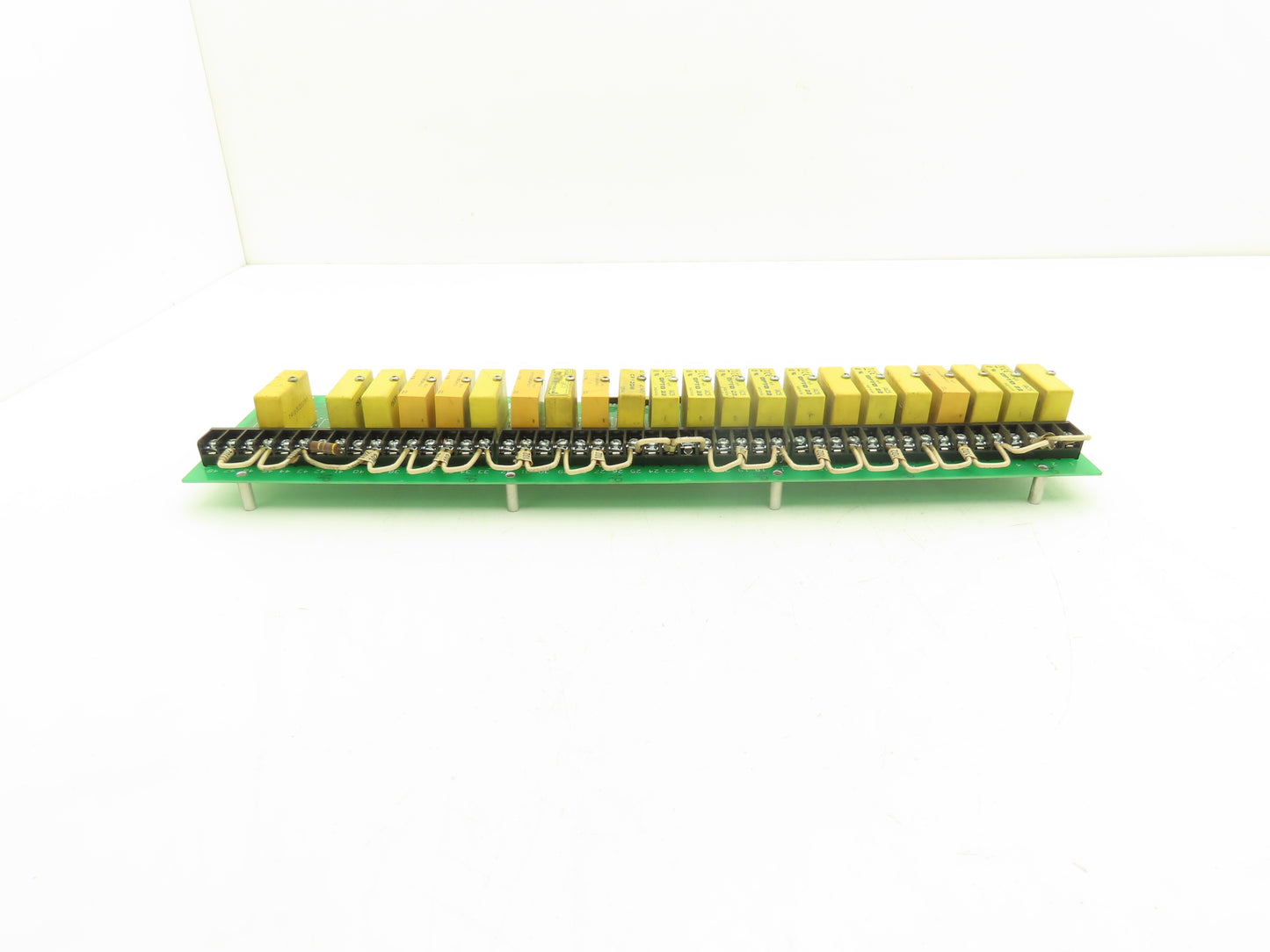 OPTO 22 000228Y Printed Relay Circuit Board Module Card PCB W/22 Relays
