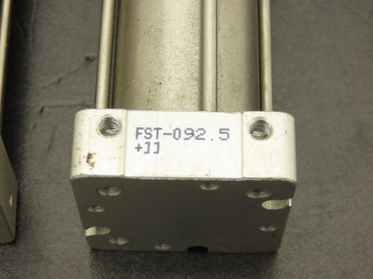 Bimba FST-092.5 Pneumatic Cylinder 1-1/16" Bore 2.5" Stroke Flat-2 Lot of 4