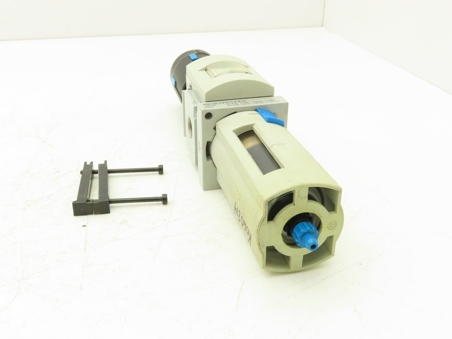Festo MS6-LFR-3/8-D7-E-R-M-AS Regulator Filter Gauge 300/180 psi 3/8" NPT