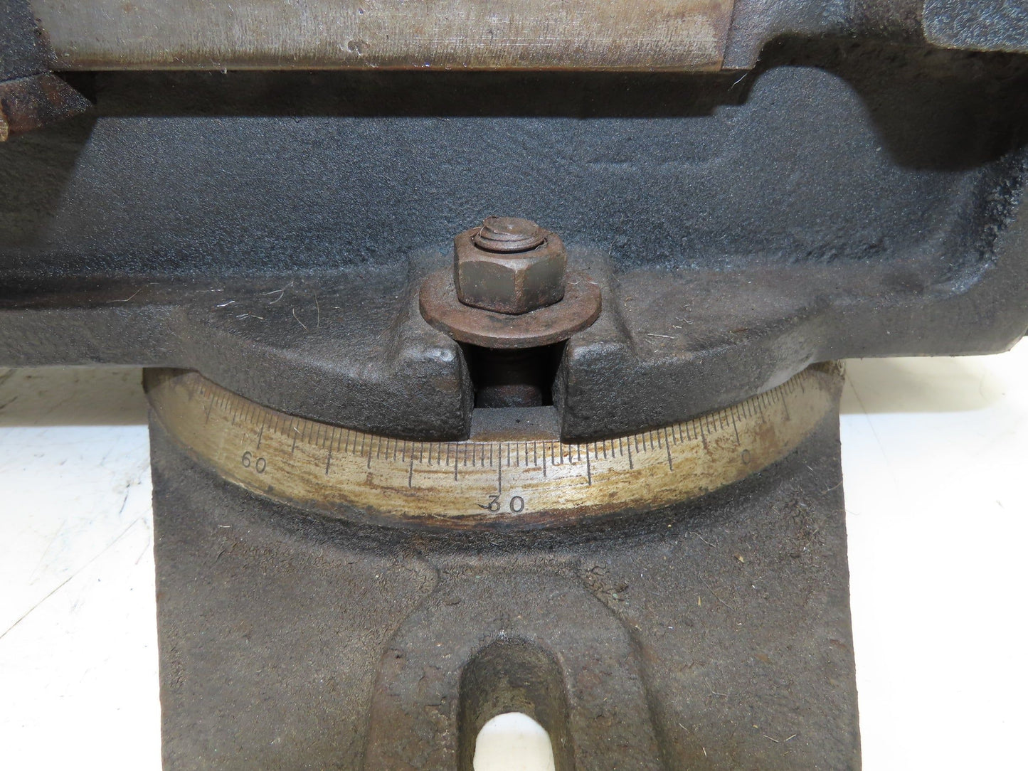 P.Y.H. TK-200T K-Type Machine Vise 8" Jaws 6" Opening 90° Swivel Base Angle Lock