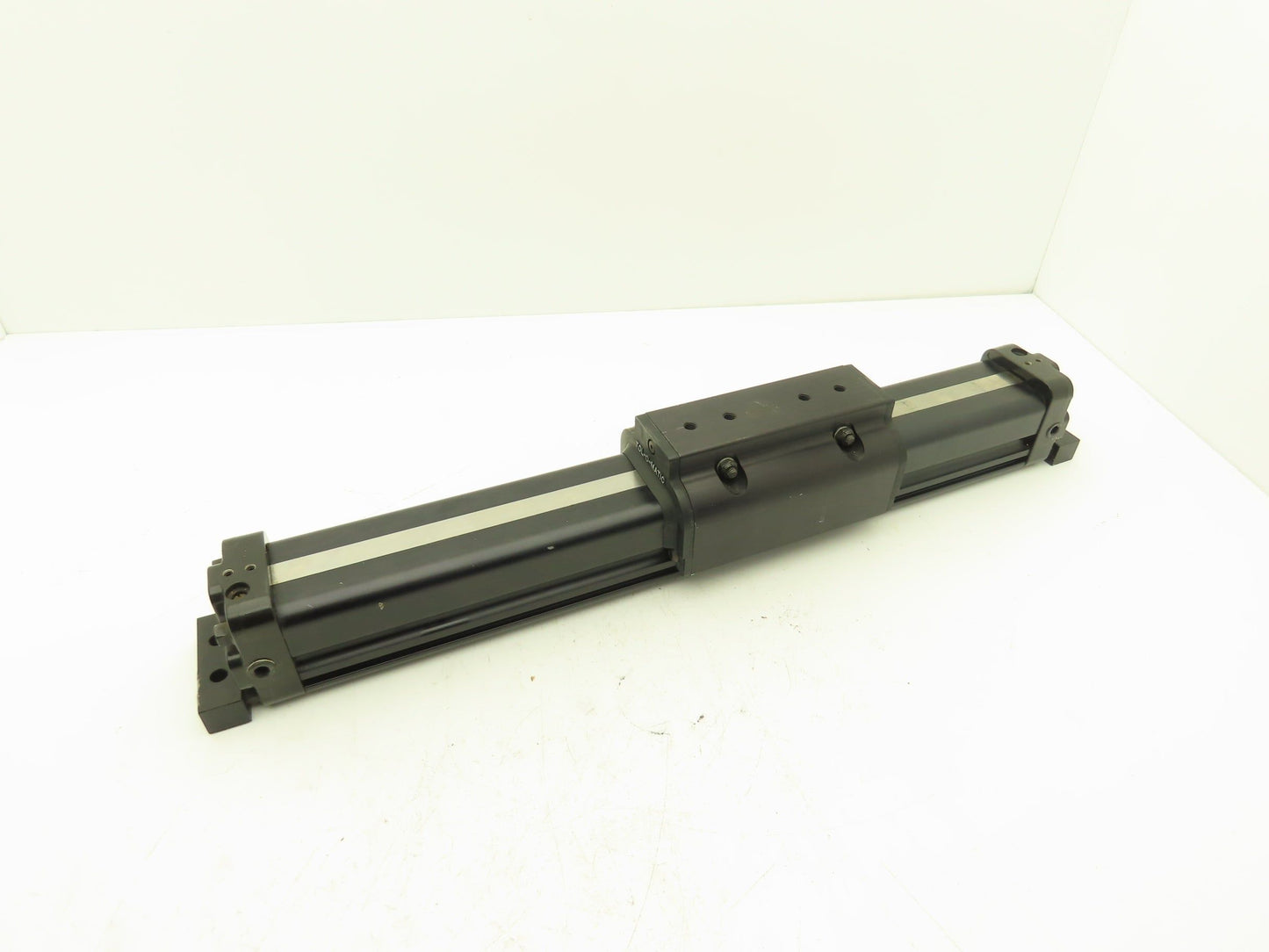 Tol-O-Matic Rodless Cylinder Slide Bearing 15" Stroke