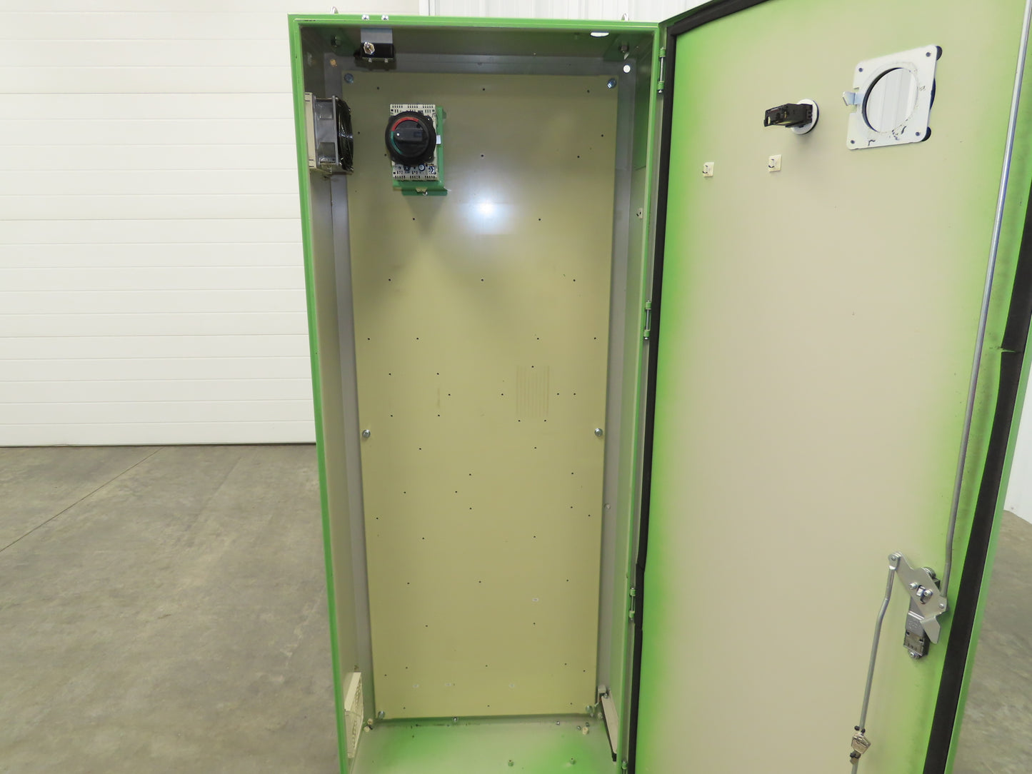 Electrical Enclosure Control Panel 1500x600x240mm Wall Mount 59x24x10"