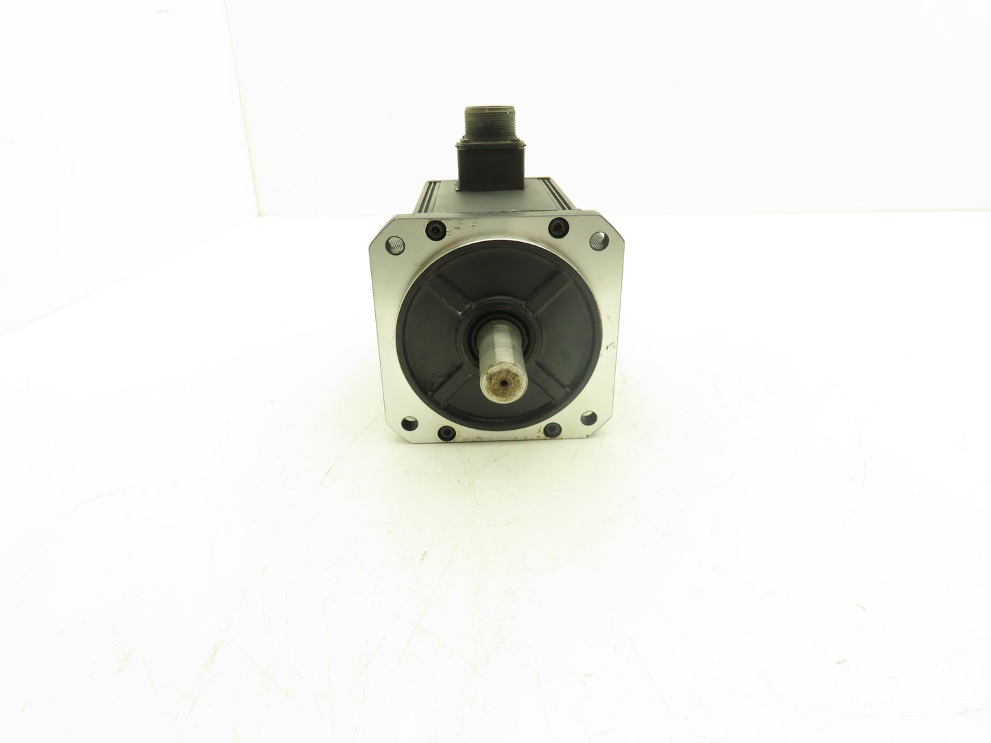 Panasonic MDM152L2C AC Servo Motor 1.5kW 200V 3PH W/Encoder