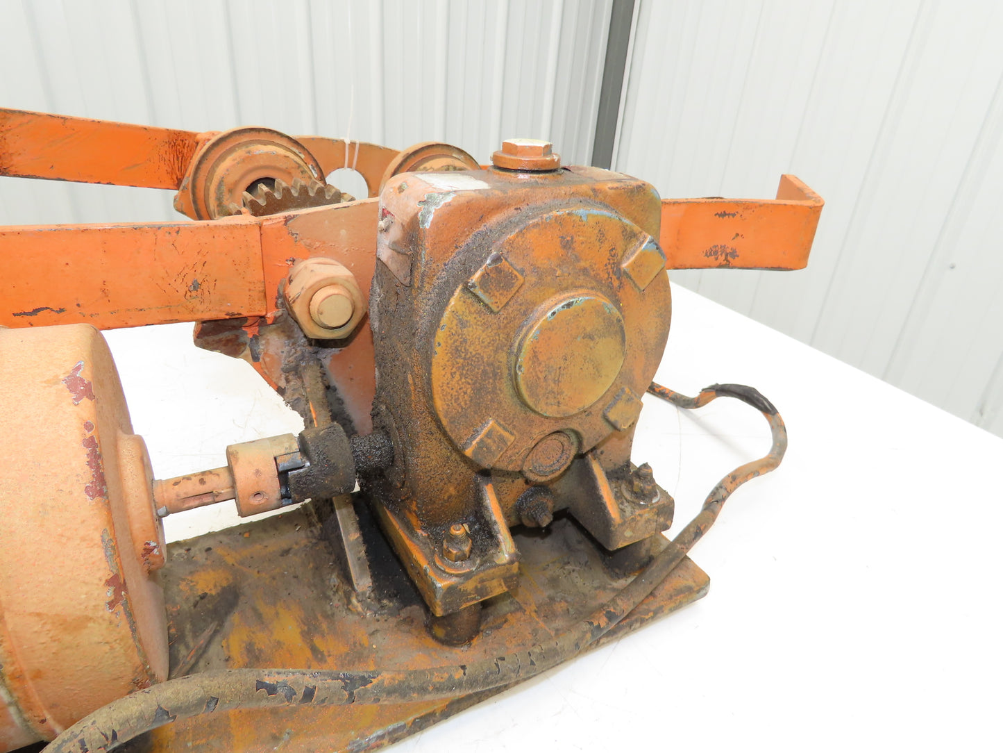 Bridge Crane Hoist Trolley Drive 60 FPM 208-230/460V 3PH   *READ*