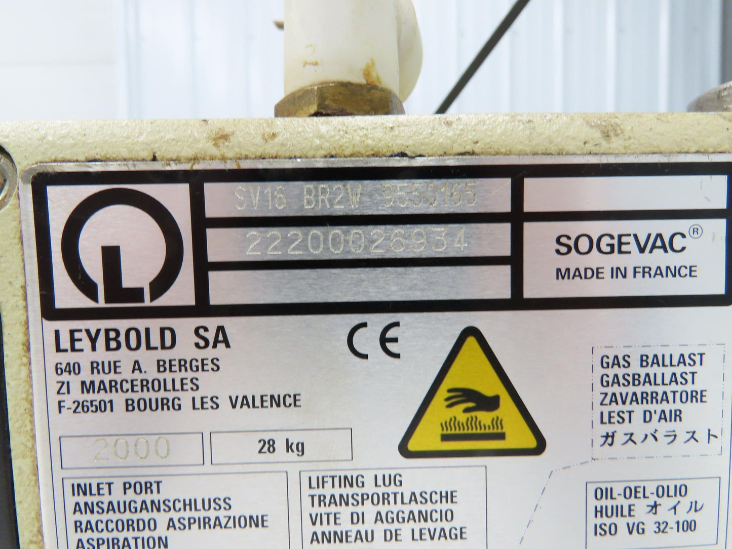 Leybold SV16 BR2W 9550165 Vacuum Pump 200V 1750rpm 50/60Hz