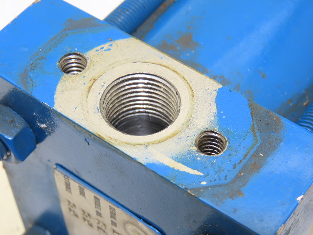 Lynair SA-2-1/2 L28 Hydraulic Cylinder 2-1/2" Bore 2-1/2" Stroke  *READ*