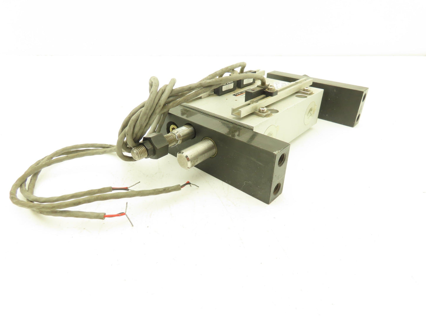 SMC CDXN25-A1200-25 Pneumatic Guided Air Cylinder Actuator Slide 25mm Stroke