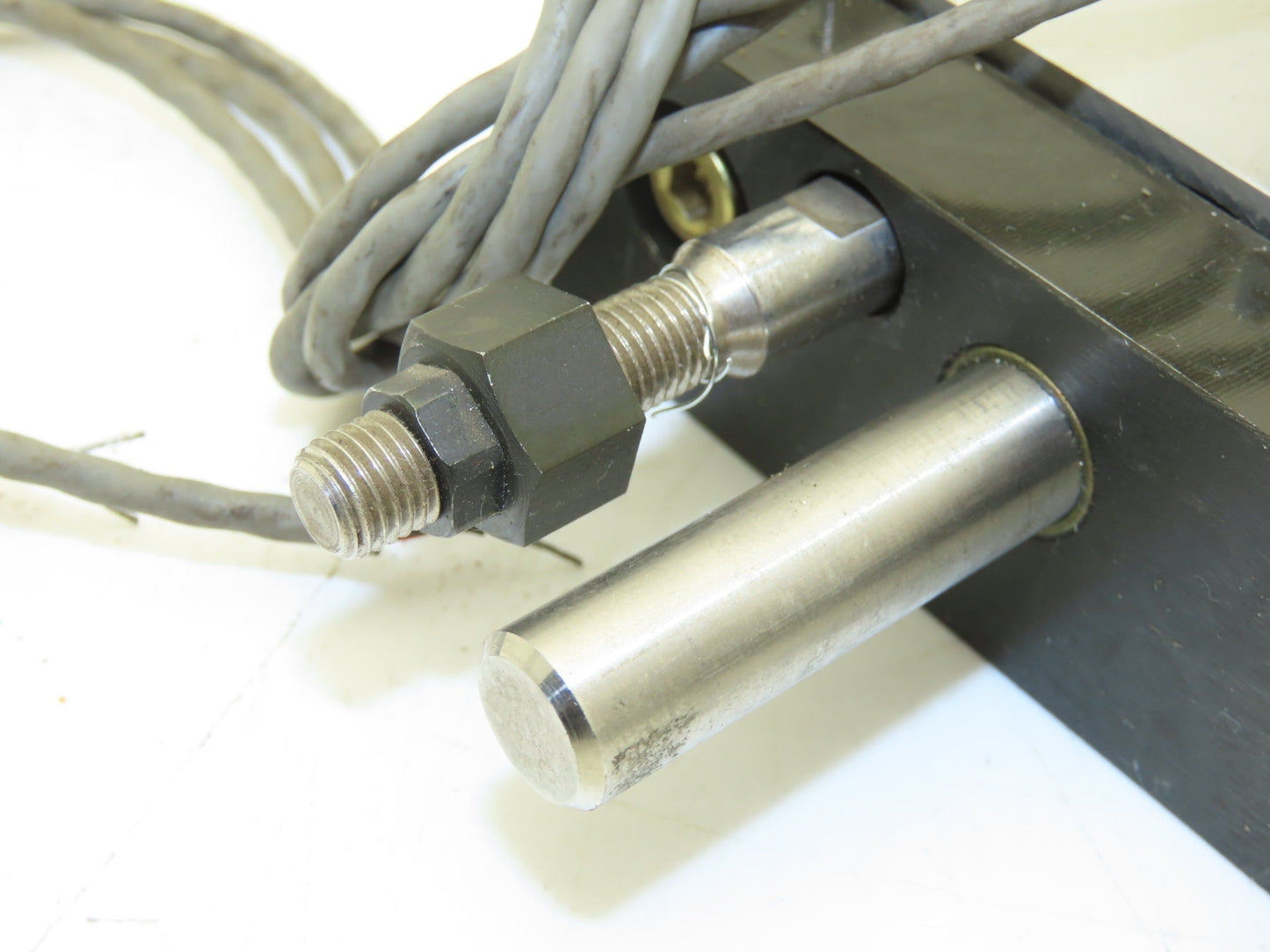 SMC CDXN25-A1200-25 Pneumatic Guided Air Cylinder Actuator Slide 25mm Stroke