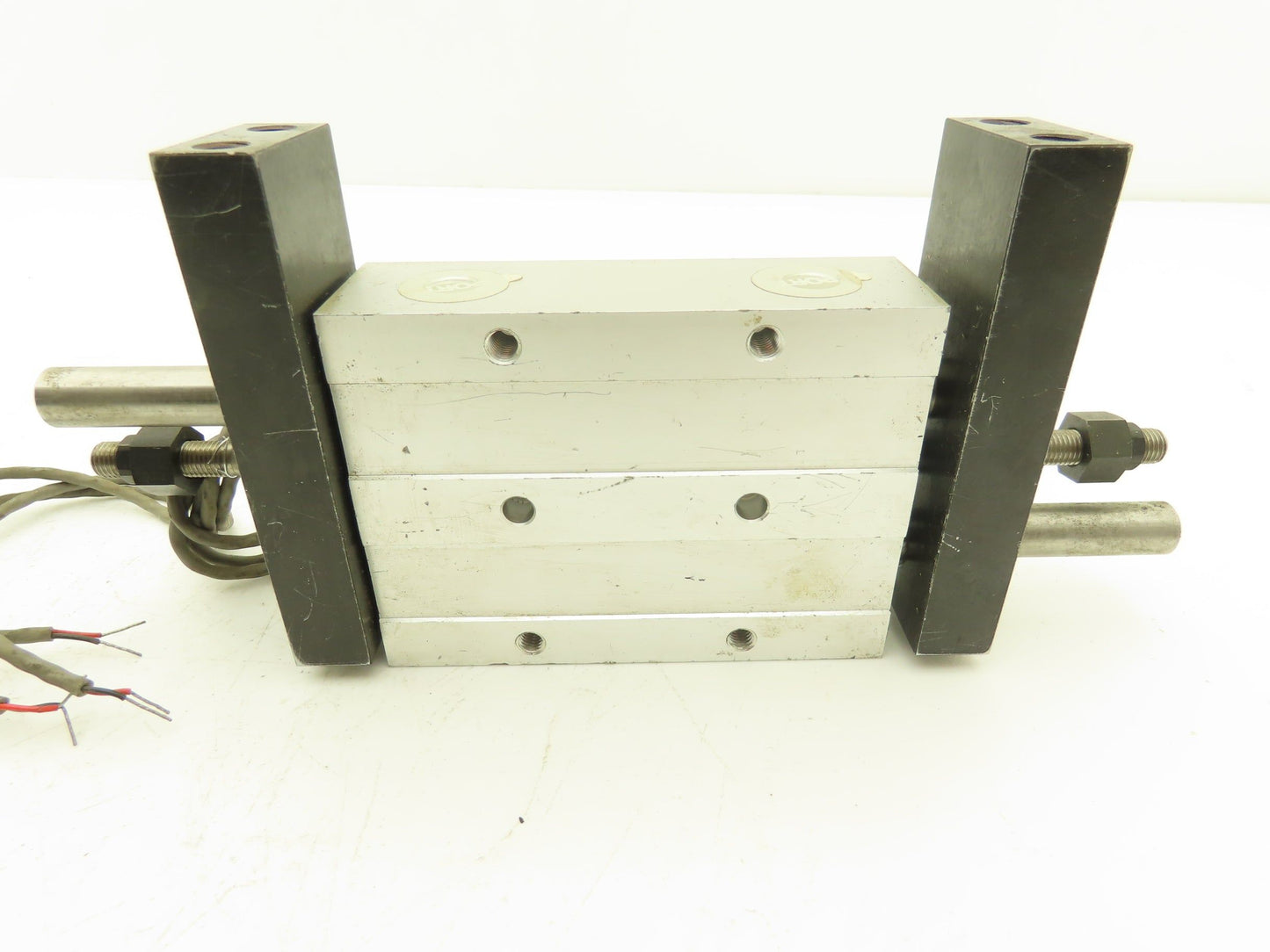 SMC CDXN25-A1200-25 Pneumatic Guided Air Cylinder Actuator Slide 25mm Stroke