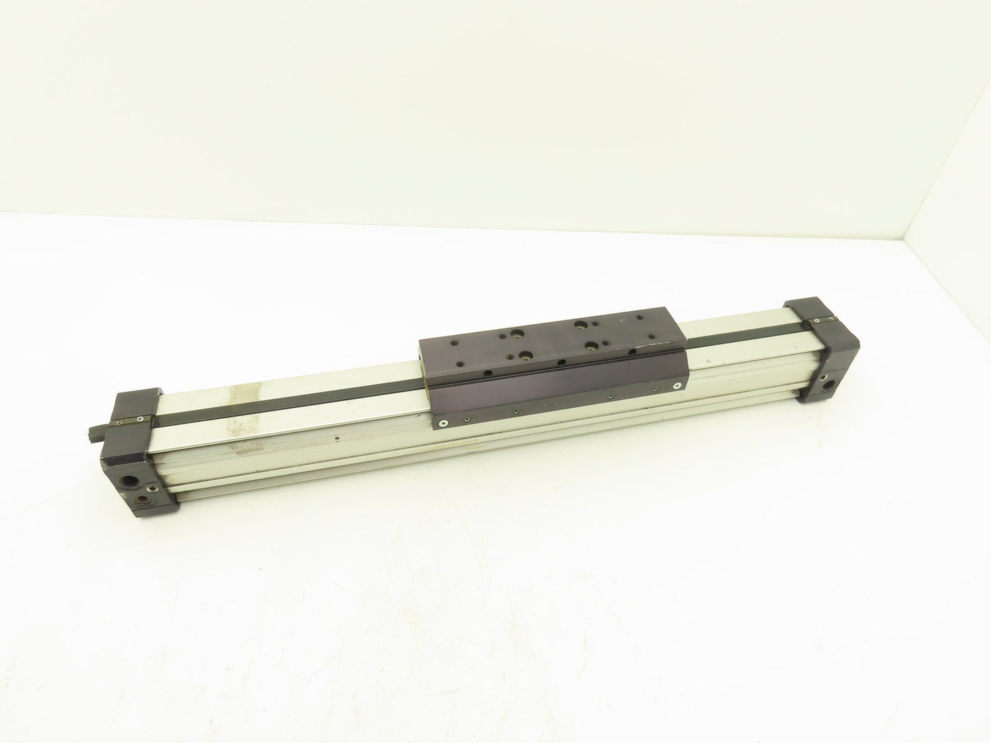 Norgren C/46140M/12.5 Pneumatic Rodless Guided Air Cylinder 40mm x 12.5" Stroke