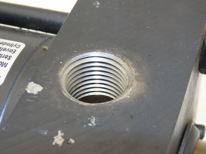 Parker CHMAU14C Pneumatic Cylinder 3.25" Bore 2" Stroke 200psi Cap Flange