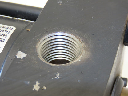 Parker CHMAU14C Pneumatic Cylinder 3.25" Bore 2" Stroke 200psi Cap Flange