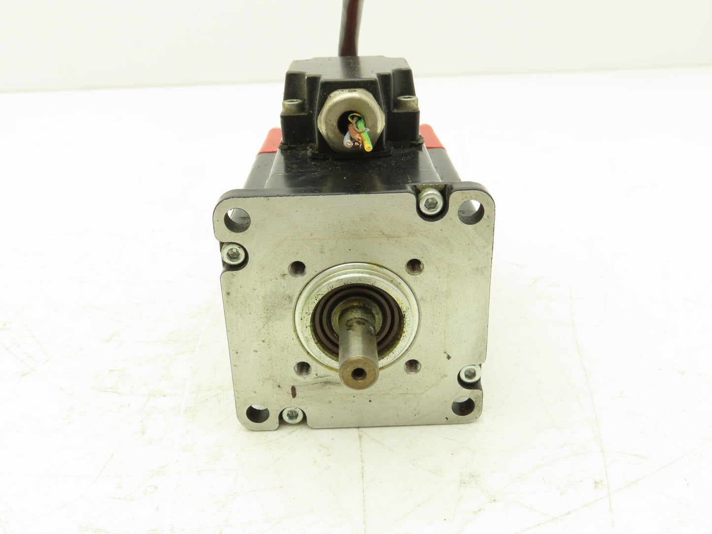 Motor Power Co 143251F1W1303 AC Servo Motor 4000 RPM 145V 1PH 0.65Nm W/Encoder