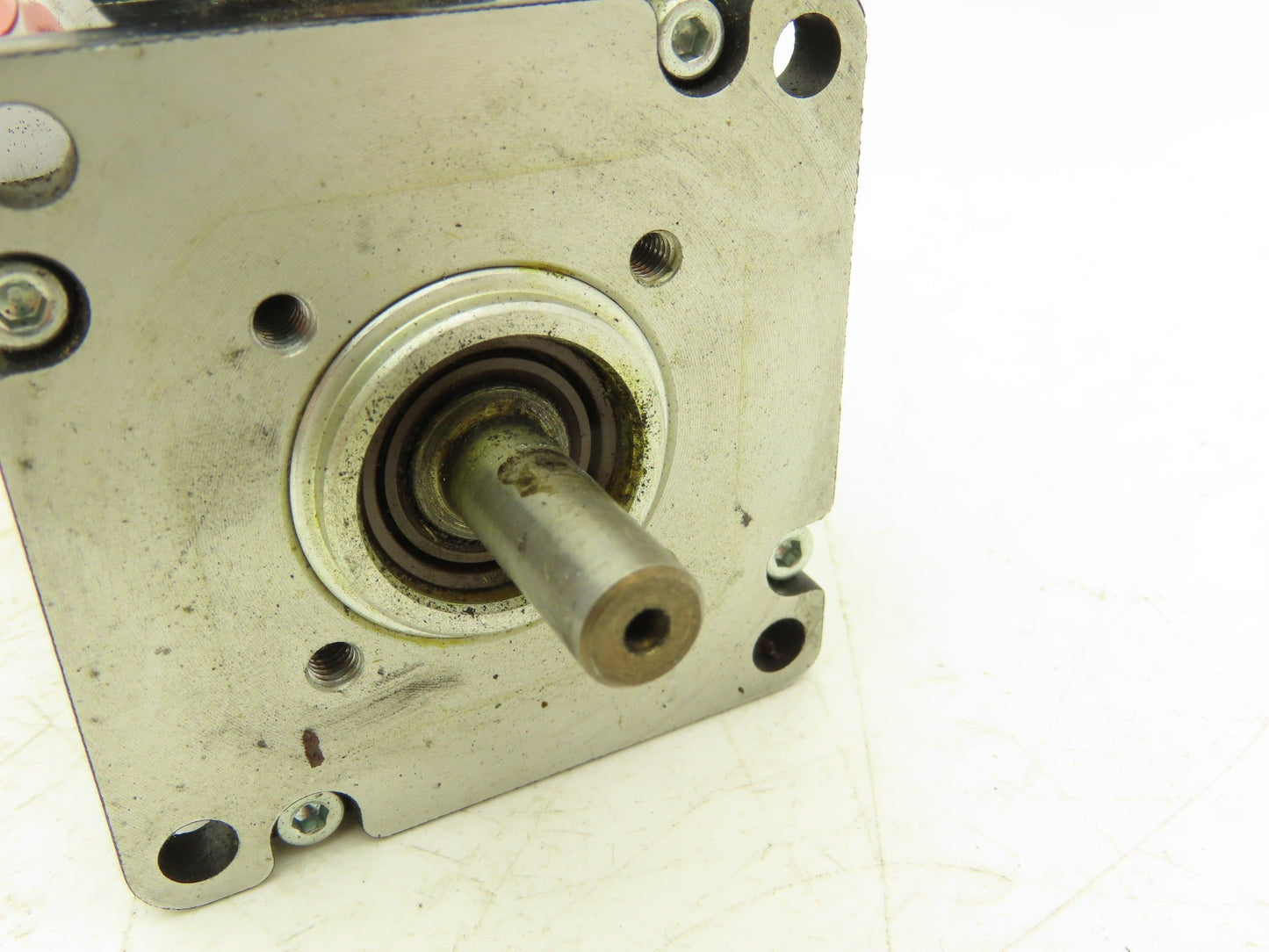 Motor Power Co 143251F1W1303 AC Servo Motor 4000 RPM 145V 1PH 0.65Nm W/Encoder