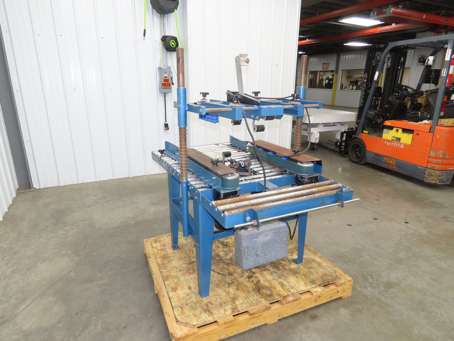 Abal 100 Little David Adjustable Case Sealer System 115V Top Bottom Taper