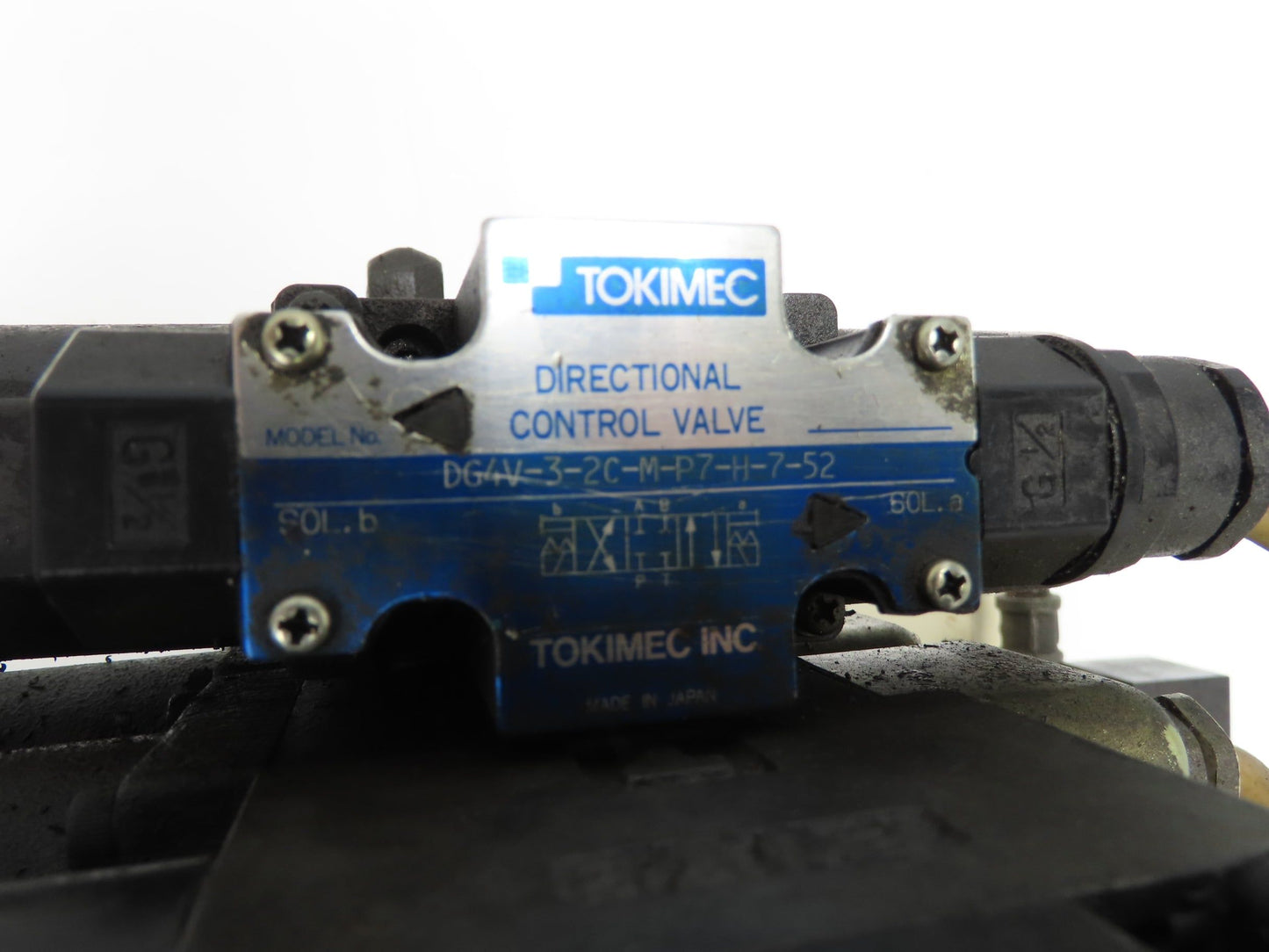 Hydraulic Power Unit 8 Gal 8gpm 2000psi 3Hp 220V 3PH P16VMR