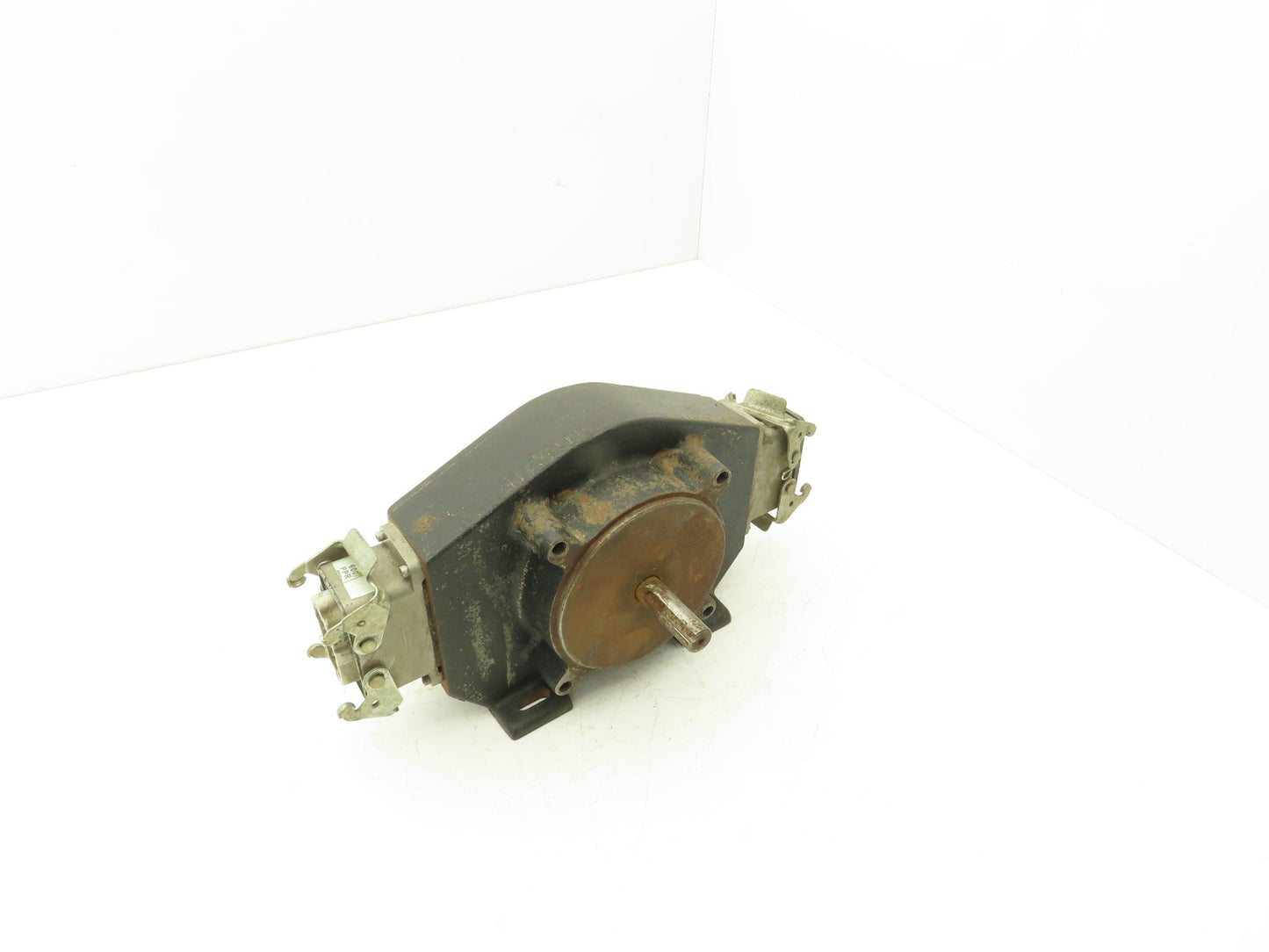 Dynapar NorthStar R60600LS2LC Rotary Incremental Encoder 5/18" Shaft Foot Mount