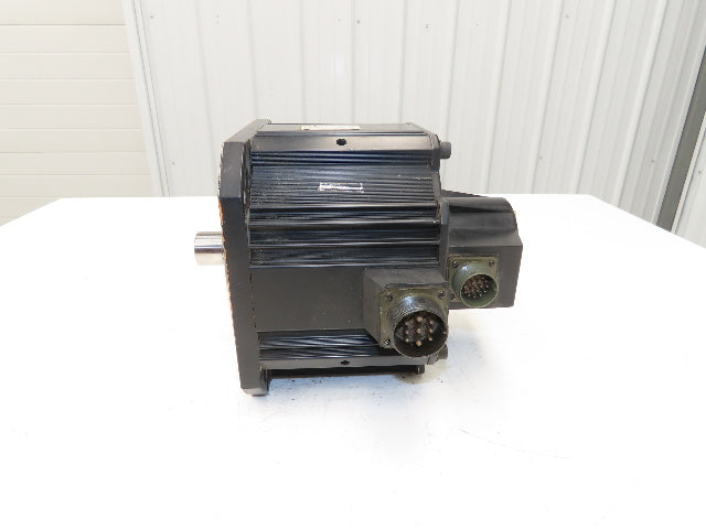 Okuma MFM552Q4V AC Servo Motor 5.5Kw 2000 RPM 26Nm