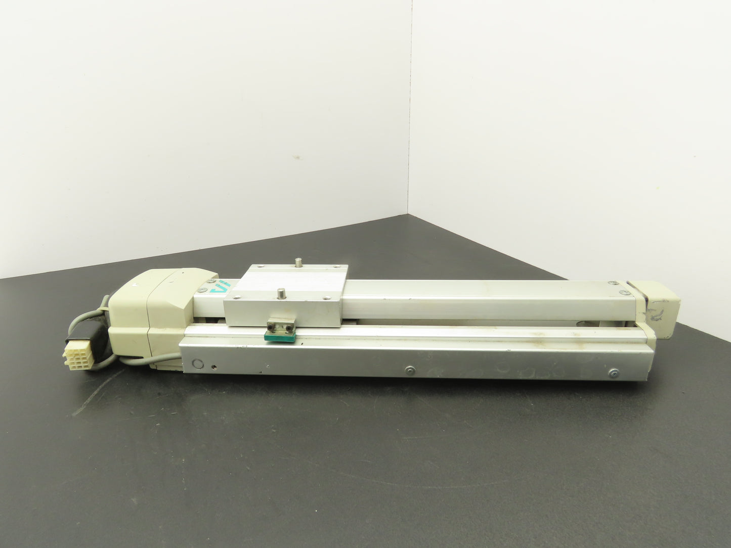 IAI IS-S-Y-M-8-60-200BL-HP Linear Actuator 200mm Ball Screw