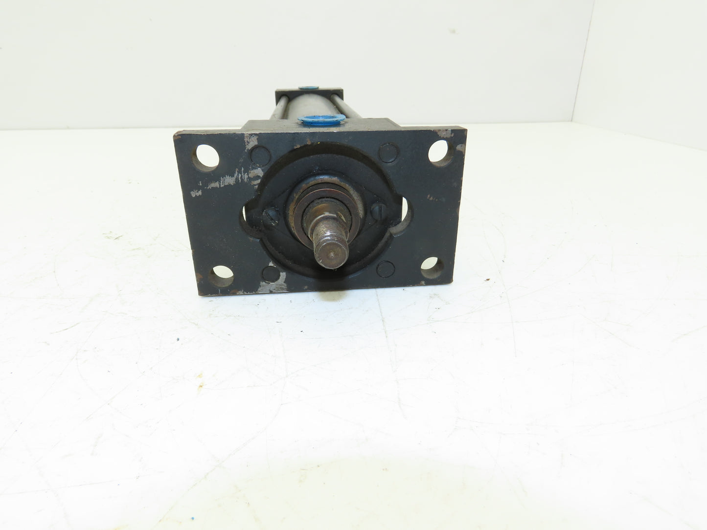 Parker JMAU14A Pneumatic Cylinder 2" Bore 8" Stroke 200psi Cap Flange