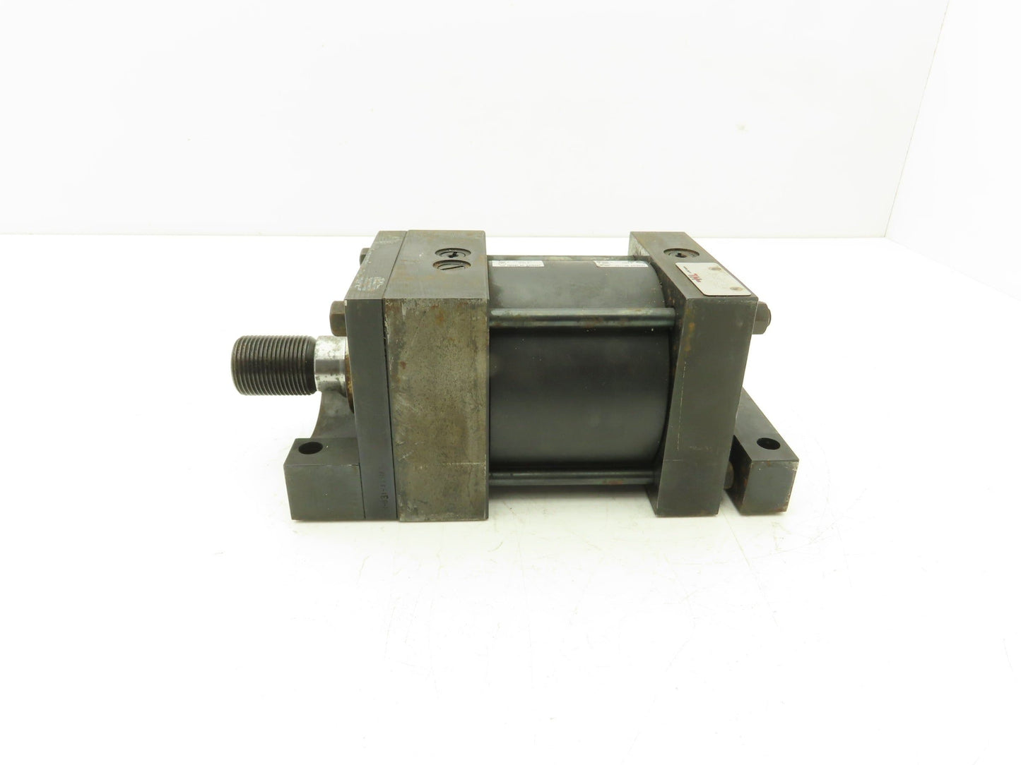 Hydro-Line LR5E-4X2-B-1.38-1-N-L-L-3-3 Hydraulic Cylinder 4" Bore 2" Stroke