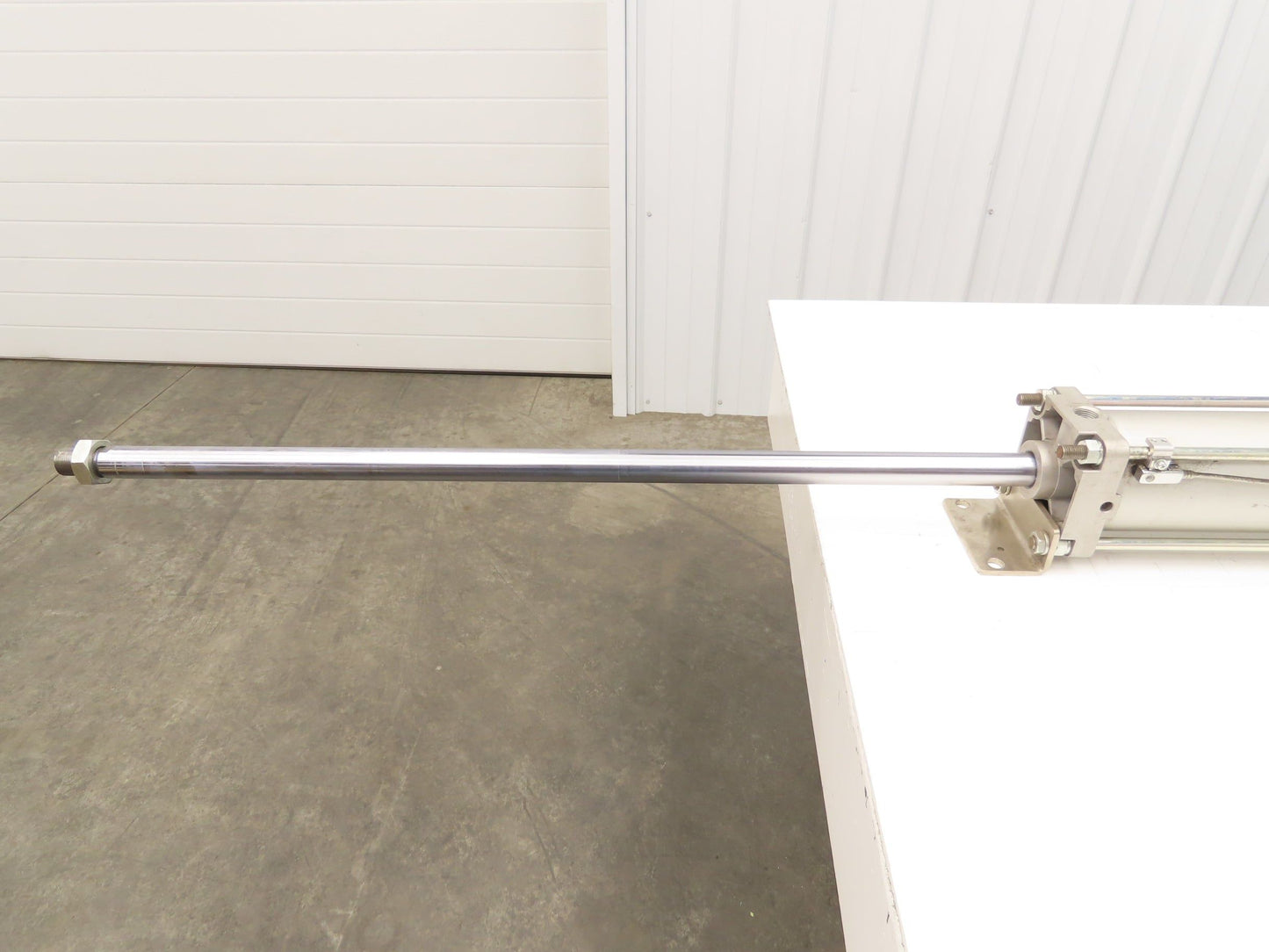 SMC CDA2L100-840-A54L-X742 Pneumatic Air Cylinder 100mm Bore 840mm Stroke 145psi