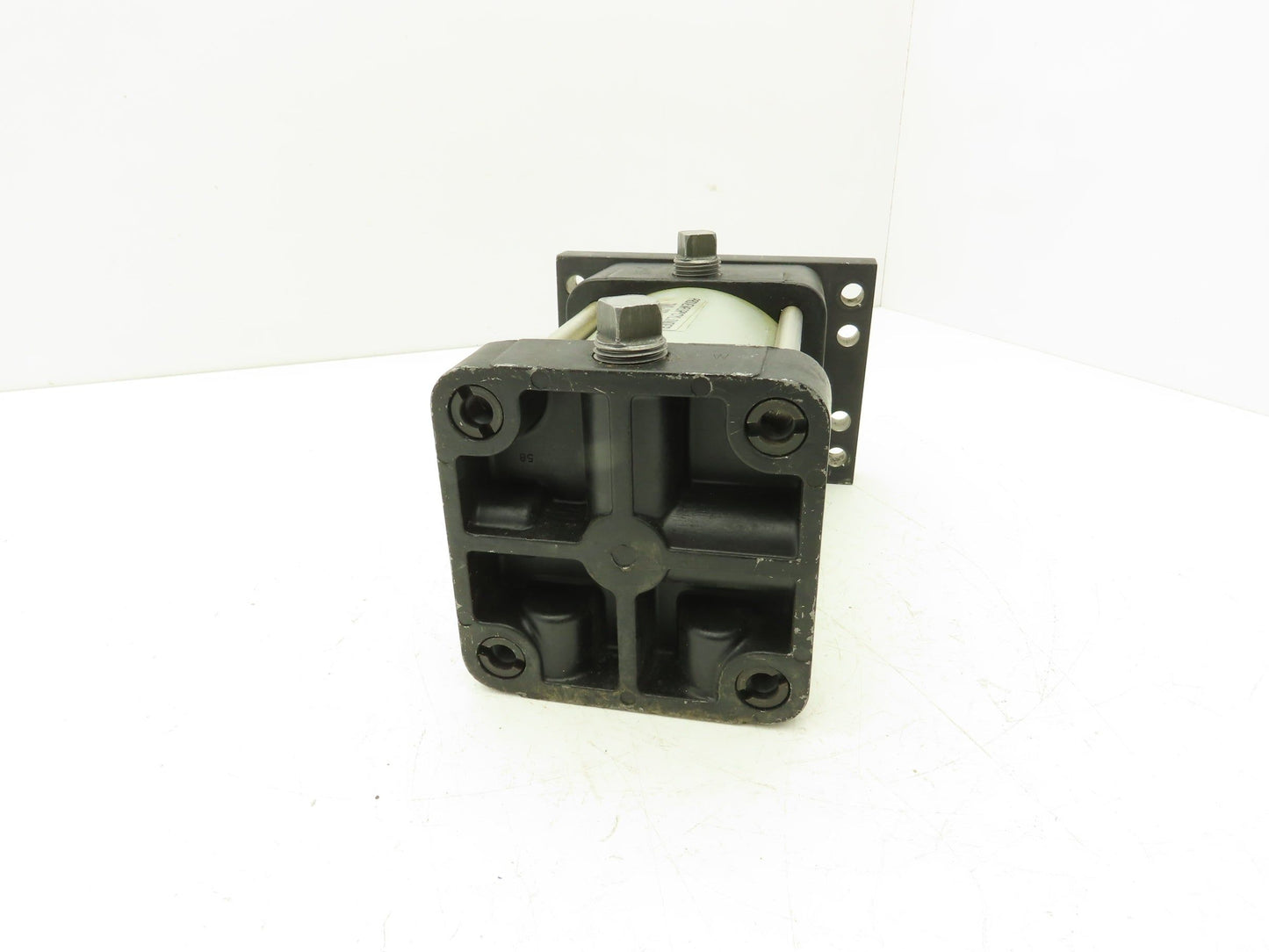 ARO 3840-1009-1-030 Pneumatic Air Cylinder 4" Bore 3" Stroke